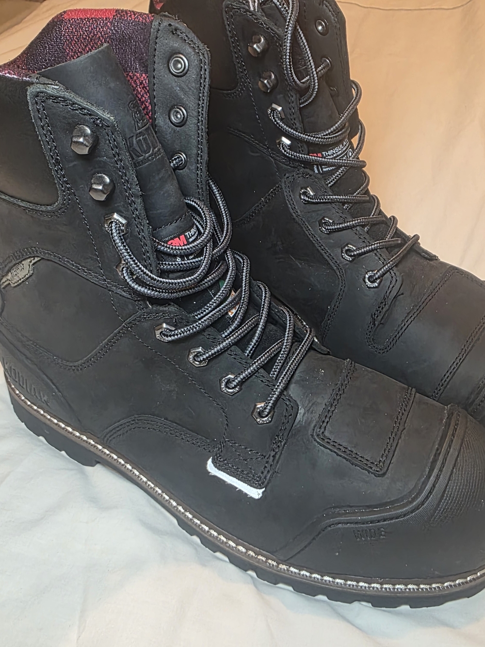 Men's Black Work Boots - Insulated Lace-Up Safety Boot
